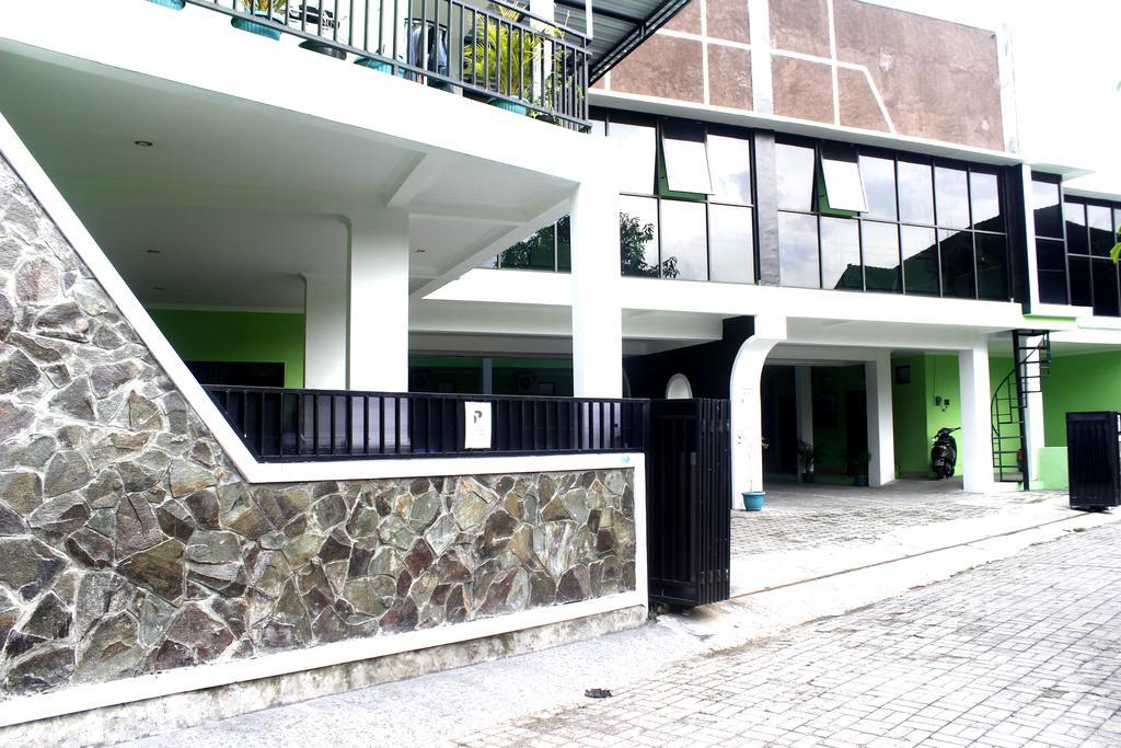 The Greenhouse Hotel Yogyakarta Luaran gambar