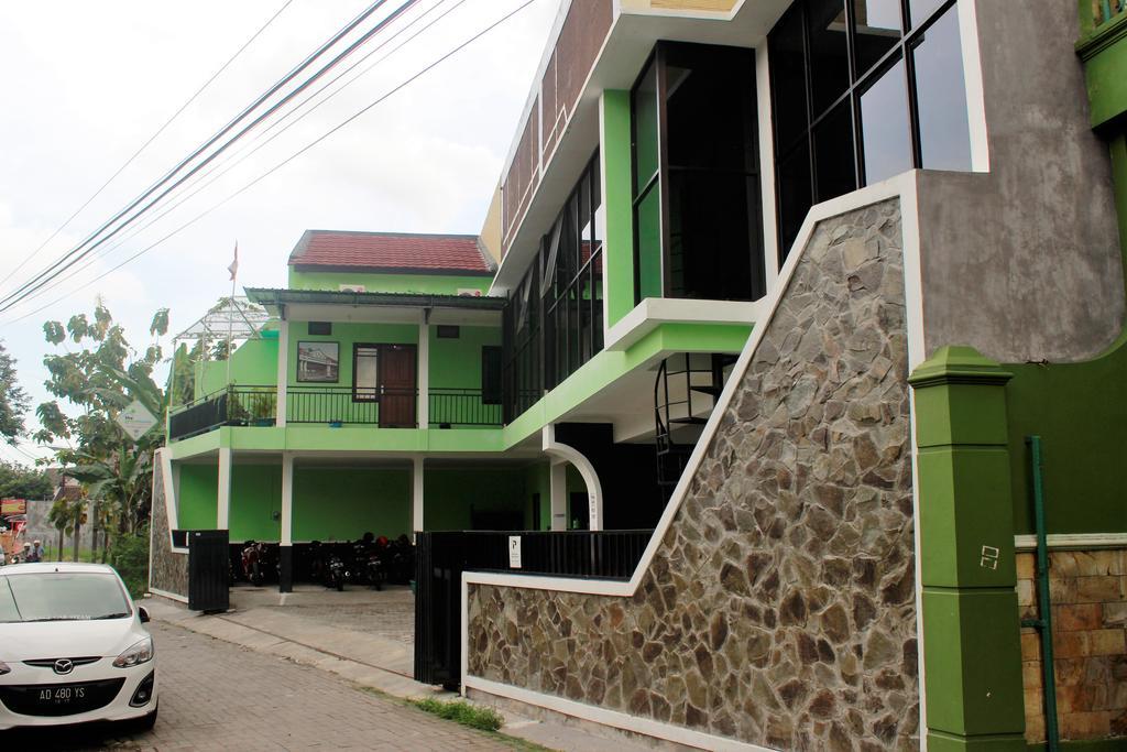 The Greenhouse Hotel Yogyakarta Luaran gambar